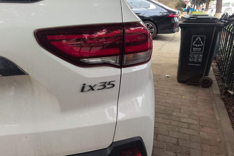 Used Hyundai ix35 2019 1.4T DCT Two-Wheel Drive Smart & Enjoyment Version China V Standard Right Rear Taillight