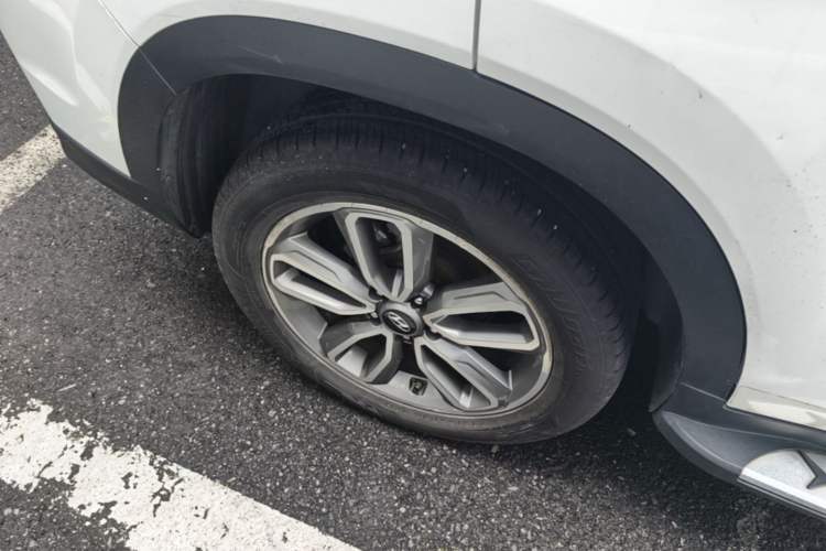 Used Hyundai ix35 2019 2.0L Automatic 2WD Zhiyong·Changxiang Edition China VI Standard Right Rear Wheel Hub