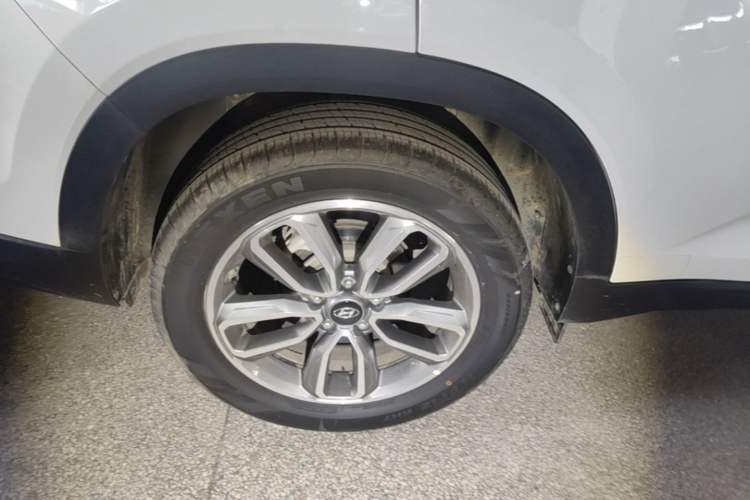 Used Hyundai ix35 2019 2.0L Automatic 2WD Zhiyong·Changxiang Edition China VI Standard Right Rear Wheel Hub