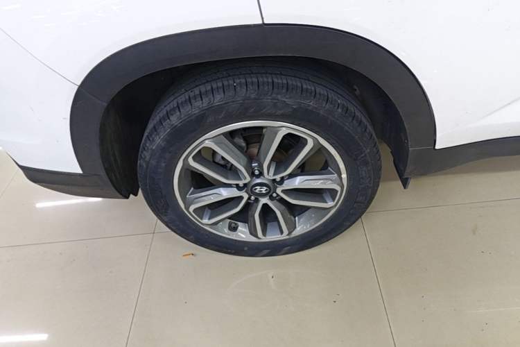 Used Hyundai ix35 2019 2.0L Automatic 2WD Zhiyong·Changxiang Edition China VI Standard Right Rear Wheel Hub