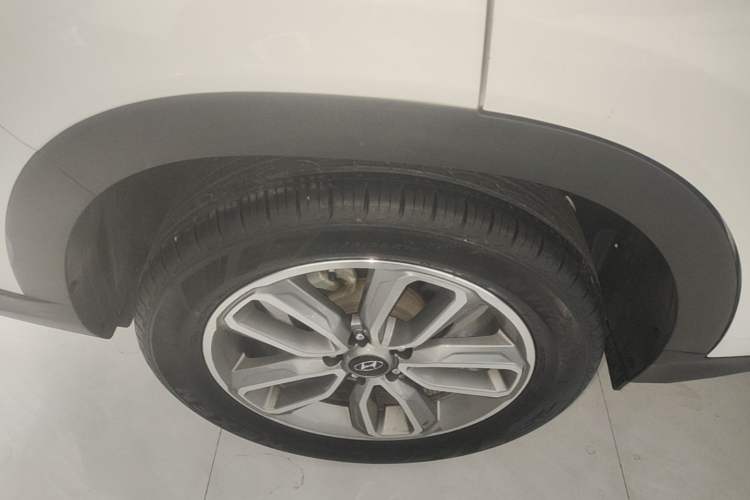 Used Hyundai ix35 2019 2.0L Automatic 2WD Zhiyong·Changxiang Edition China V Standard Right Rear Wheel Hub