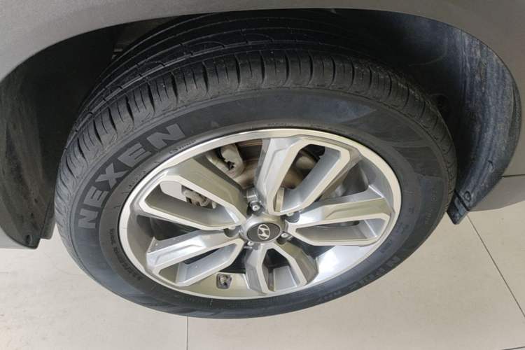 Used Hyundai ix35 2019 2.0L Automatic 2WD Zhiyong·Changxiang Edition China VI Standard Right Rear Wheel Hub