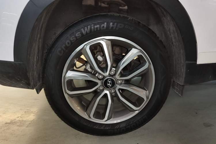 Used Hyundai ix35 2019 2.0L Automatic 2WD Zhiyong·Changxiang Edition China V Standard Right Rear Wheel Hub