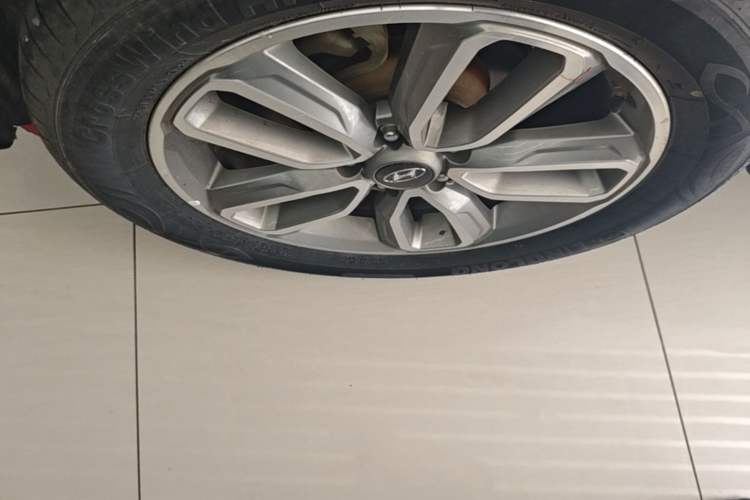 Used Hyundai ix35 2019 2.0L Automatic 2WD Zhiyong·Changxiang Edition China VI Standard Right Rear Wheel Hub