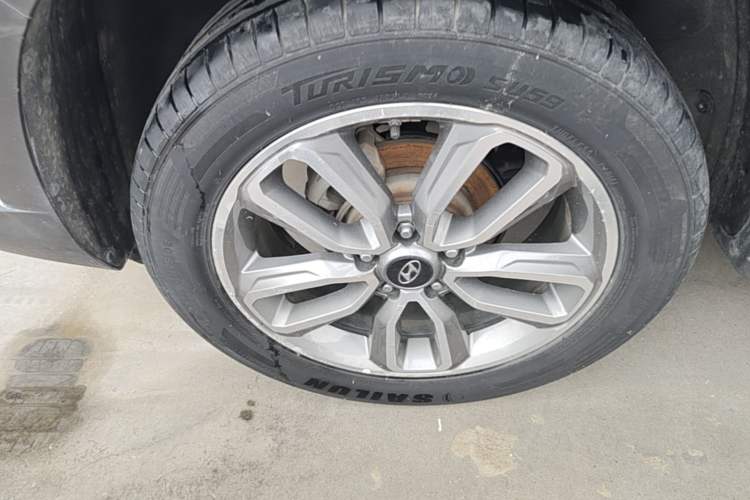 Used Hyundai ix35 2019 2.0L Automatic 2WD Zhiyong·Changxiang Edition China VI Standard Right Rear Wheel Hub