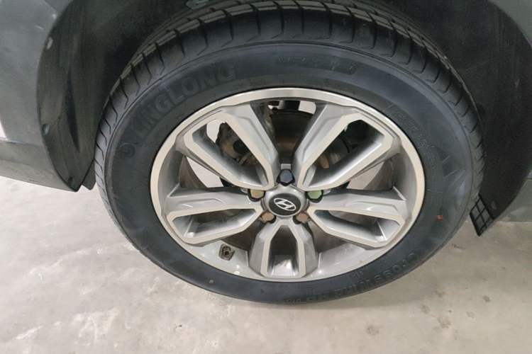 Used Hyundai ix35 2019 2.0L Automatic 2WD Zhiyong·Changxiang Edition China VI Standard Right Rear Wheel Hub