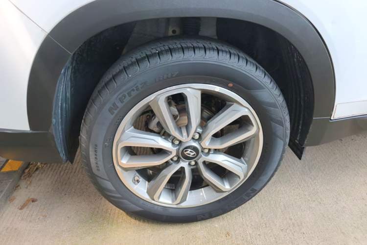 Used Hyundai ix35 2019 2.0L Automatic 2WD Zhiyong·Changxiang Edition China V Standard Right Rear Wheel Hub