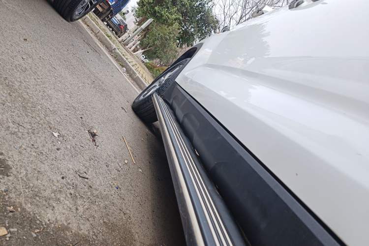 Used Hyundai ix35 2019 2.0L Automatic 2WD Zhiyong·Changxiang Edition China VI Standard Right Side Sill