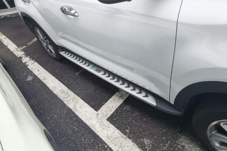 Used Hyundai ix35 2019 2.0L Automatic 2WD Zhiyong·Changxiang Edition China VI Standard Right Side Sill
