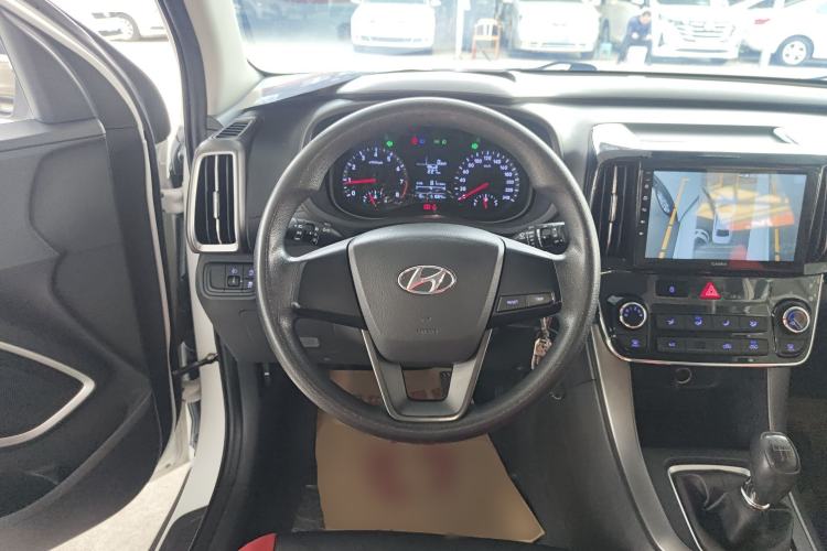 Used Hyundai ix35 2019 2.0L Manual 2WD Zhiyong·Changzhi Edition China V Standard Steering Wheel