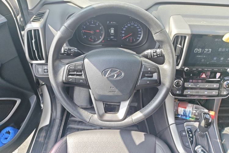Used Hyundai ix35 2019 2.0L Automatic 2WD Zhiyong·Changxiang Edition China V Standard Steering Wheel