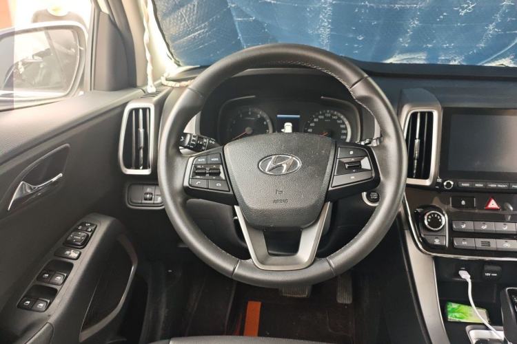 Used Hyundai ix35 2019 2.0L Automatic 2WD Zhiyong·Changxiang Edition China VI Standard Steering Wheel
