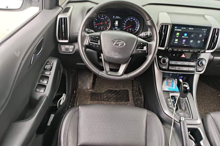 Used Hyundai ix35 2019 2.0L Automatic 2WD Zhiyong·Changxiang Edition China V Standard Steering Wheel