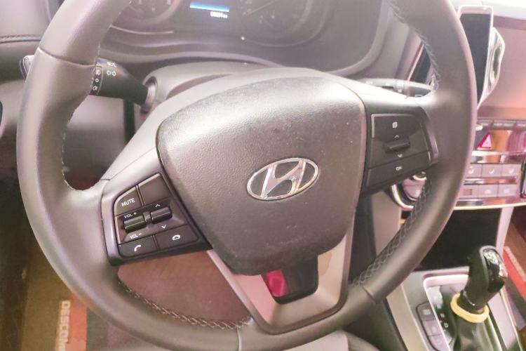 Used Hyundai ix35 2019 2.0L Automatic 2WD Zhiyong·Changxiang Edition China V Standard Steering Wheel