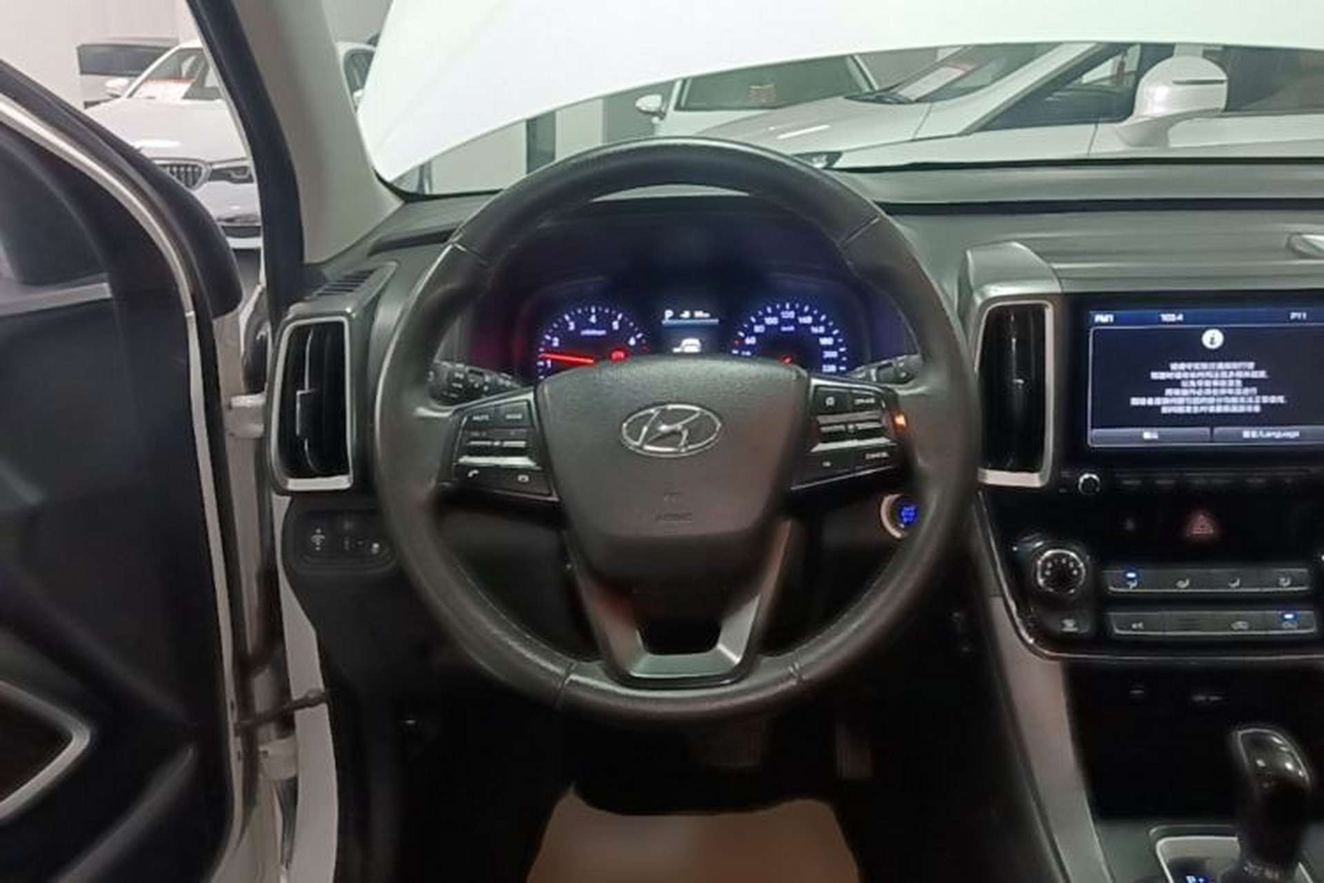 Used Hyundai ix35 2019 2.0L Automatic 2WD Zhiyong·Changxiang Edition China VI Standard Steering Wheel