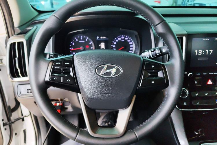 Used Hyundai ix35 2019 2.0L Automatic 2WD Zhiyong·Changxiang Edition China VI Standard Steering Wheel
