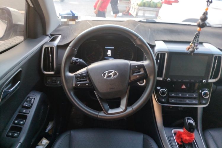 Used Hyundai ix35 2019 2.0L Automatic 2WD Zhiyong·Changxiang Edition China VI Standard Steering Wheel