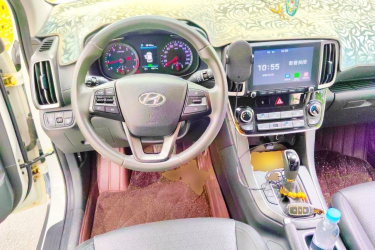 Used Hyundai ix35 2019 2.0L Automatic 2WD Zhiyong·Changxiang Edition China V Standard Steering Wheel