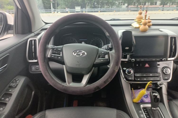 Used Hyundai ix35 2019 2.0L Automatic 2WD Zhiyong·Changxiang Edition China VI Standard Steering Wheel