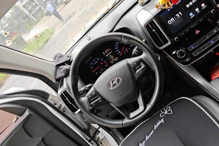Used Hyundai ix35 2019 2.0L Automatic 2WD Zhiyong·Changxiang Edition China V Standard Steering Wheel