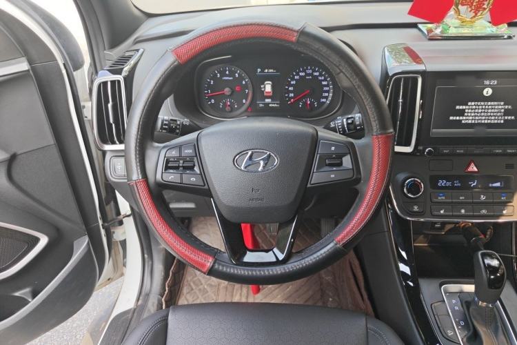 Used Hyundai ix35 2019 1.4T DCT Two-Wheel Drive Smart & Enjoyment Version China V Standard Steering Wheel
