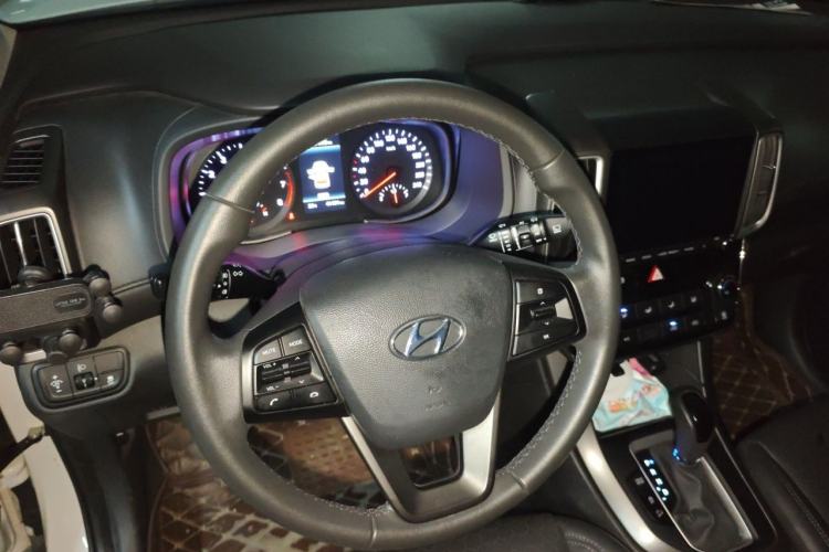 Used Hyundai ix35 2019 2.0L Automatic 2WD Zhiyong·Changxiang Edition China VI Standard Steering Wheel