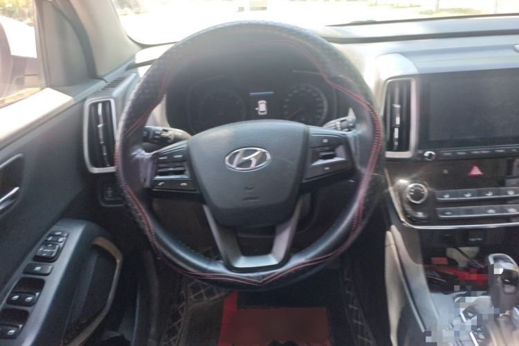 Used Hyundai ix35 2019 2.0L Automatic 2WD Zhiyong·Changxiang Edition China VI Standard Steering Wheel