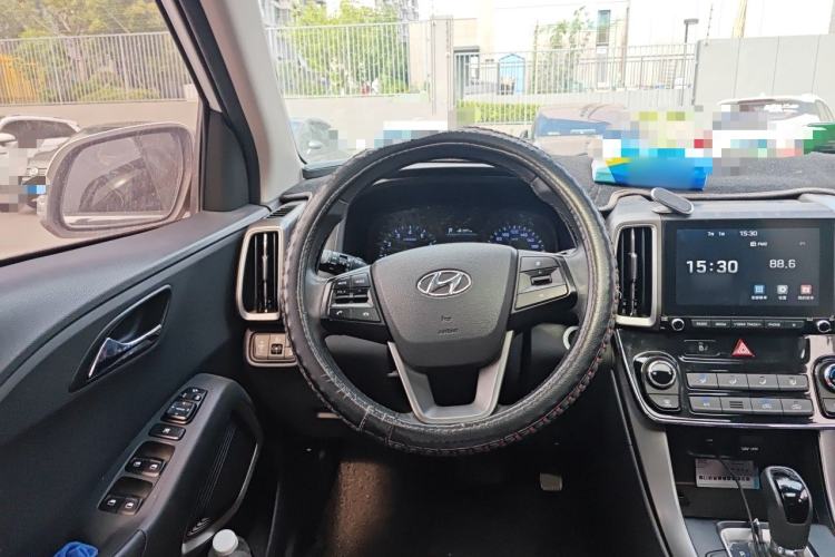 Used Hyundai ix35 2019 2.0L Automatic 2WD Zhiyong·Changxiang Edition China V Standard Steering Wheel