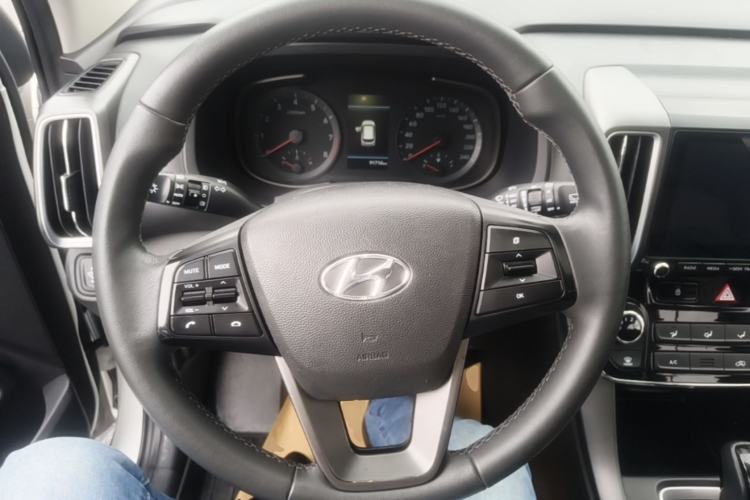Used Hyundai ix35 2019 2.0L Automatic 2WD Zhiyong·Changxiang Edition China V Standard Steering Wheel