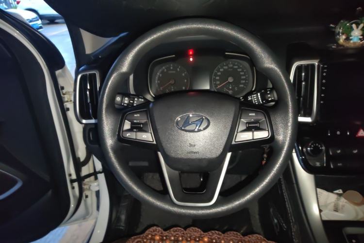 Used Hyundai ix35 2019 2.0L Manual 2WD Zhiyong·Changzhi Edition China V Standard Steering Wheel