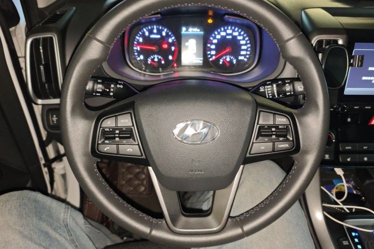 Used Hyundai ix35 2019 2.0L Automatic 2WD Zhiyong·Changlian Edition China V Standard Steering Wheel