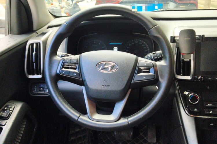 Used Hyundai ix35 2019 2.0L Automatic 2WD Zhiyong·Changxiang Edition China VI Standard Steering Wheel