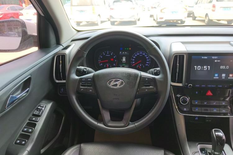 Used Hyundai ix35 2019 2.0L Automatic 2WD Zhiyong·Changxiang Edition China V Standard Steering Wheel