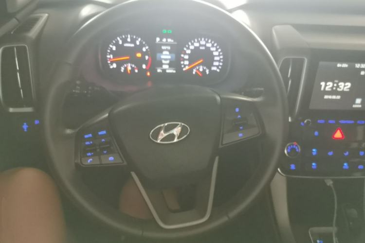 Used Hyundai ix35 2019 2.0L Automatic 2WD Zhiyong·Changxiang Edition China VI Standard Steering Wheel
