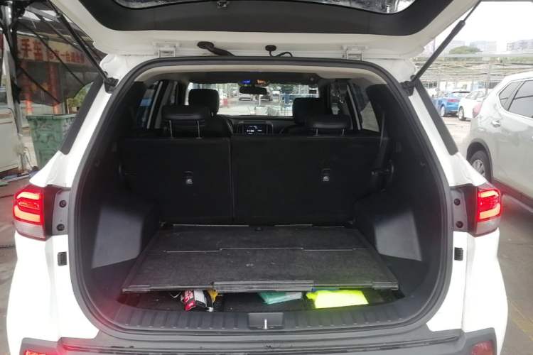 Used Hyundai ix35 2019 2.0L Automatic 2WD Zhiyong·Changxiang Edition China VI Standard Trunk