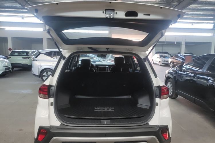 Used Hyundai ix35 2019 2.0L Automatic 2WD Zhiyong·Changxiang Edition China V Standard Trunk