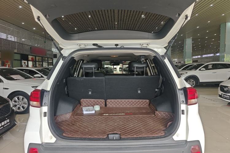 Used Hyundai ix35 2019 2.0L Automatic 2WD Zhiyong·Changxiang Edition China VI Standard Trunk