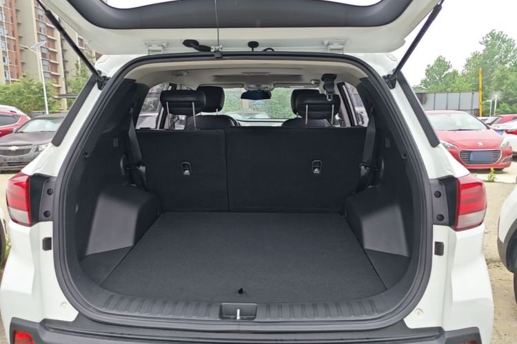 Used Hyundai ix35 2019 2.0L Automatic 2WD Zhiyong·Changxiang Edition China V Standard Trunk