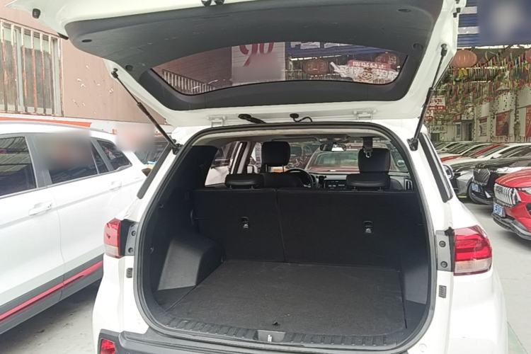 Used Hyundai ix35 2019 2.0L Automatic 2WD Zhiyong·Changxiang Edition China VI Standard Trunk