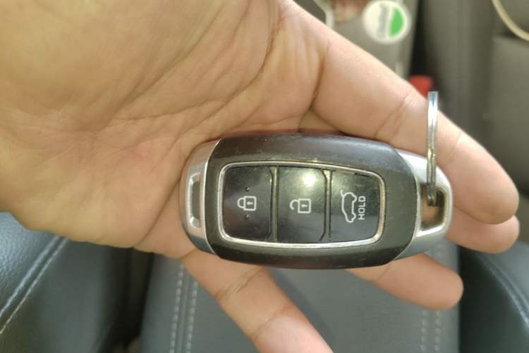 Used Hyundai ix35 2019 2.0L Automatic 2WD Zhiyong·Changxiang Edition China V Standard Vehicle Key