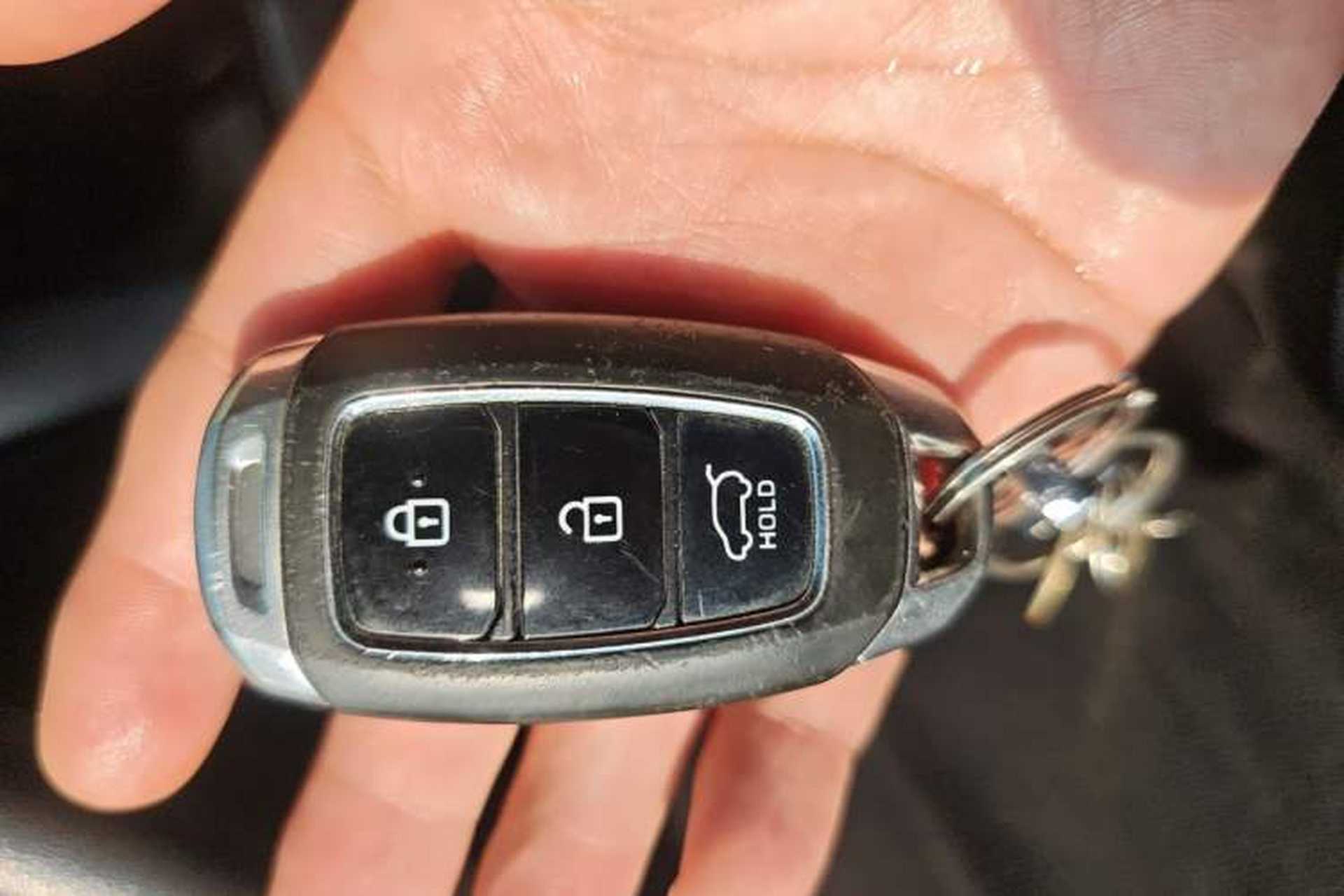 Used Hyundai ix35 2019 2.0L Automatic 2WD Zhiyong·Changxiang Edition China V Standard Vehicle Key