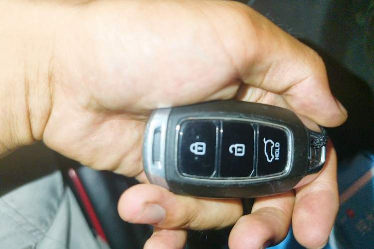 Used Hyundai ix35 2019 2.0L Automatic 2WD Zhiyong·Changxiang Edition China VI Standard Vehicle Key
