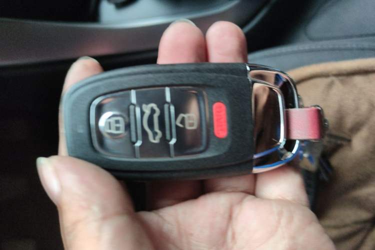 Used Hyundai ix35 2019 2.0L Manual 2WD Zhiyong·Changzhi Edition China VI Standard Vehicle Key