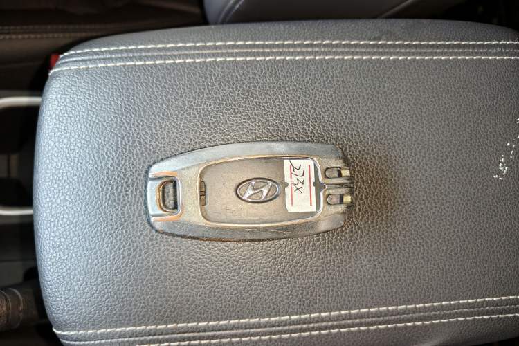 Used Hyundai ix35 2019 2.0L Automatic 2WD Zhiyong·Changxiang Edition China V Standard Vehicle Key