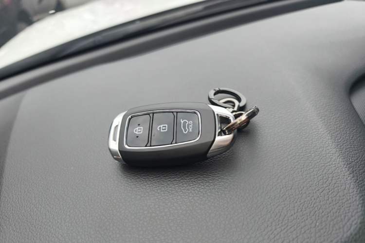 Used Hyundai ix35 2019 2.0L Automatic 2WD Zhiyong·Changxiang Edition China VI Standard Vehicle Key