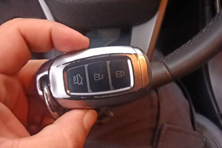Used Hyundai ix35 2019 2.0L Automatic 2WD Zhiyong·Changxiang Edition China V Standard Vehicle Key