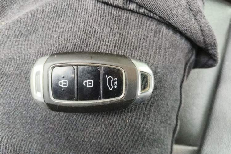 Used Hyundai ix35 2019 2.0L Automatic 2WD Zhiyong·Changxiang Edition China VI Standard Vehicle Key