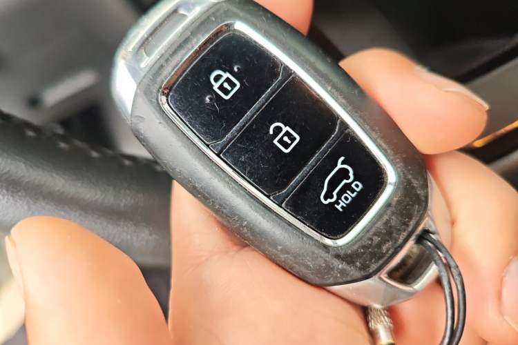 Used Hyundai ix35 2019 2.0L Automatic 2WD Zhiyong·Changxiang Edition China V Standard Vehicle Key