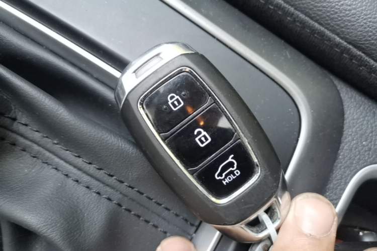 Used Hyundai ix35 2019 2.0L Automatic 2WD Zhiyong·Changxiang Edition China VI Standard Vehicle Key
