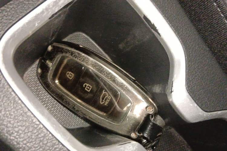 Used Hyundai ix35 2019 2.0L Automatic 2WD Zhiyong·Changxiang Edition China V Standard Vehicle Key